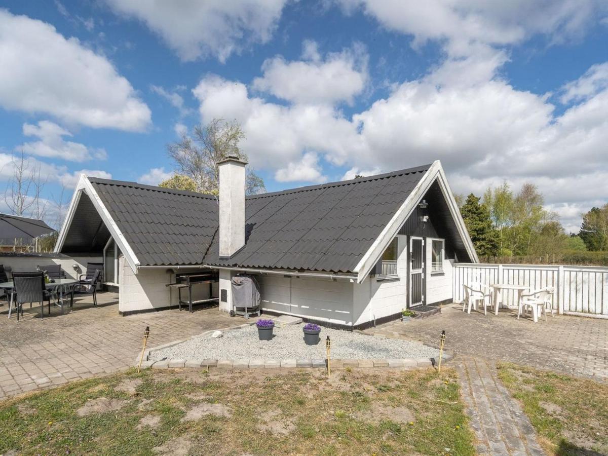 Holiday Home Arnfin - 160M From The Sea In Lolland- Falster And Mon By Interhome Rødby Εξωτερικό φωτογραφία